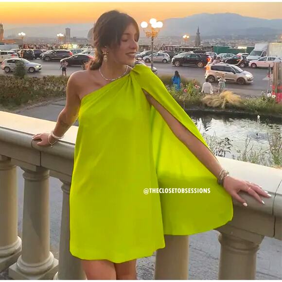 RARE!!! MANGO BLOGGER FAVE!!! Flowy Mini Dress NWT - Picture 4 of 16